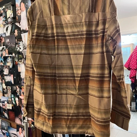 Pendleton striped shirt - Picture 3 of 3